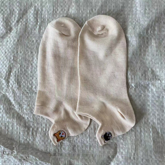 Spring Mesh Breathable Heel Embroidered Cat Women's Boat Socks Beige Free Size