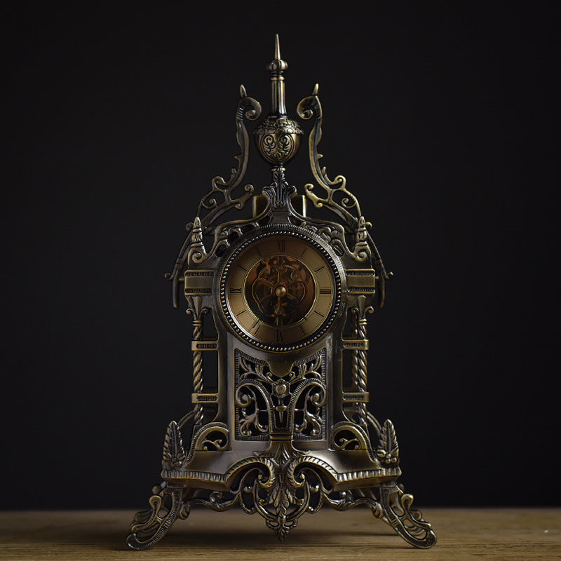European style creative living room clock fashion retro design bedside clock office clock fashion Desk Clock Bronze