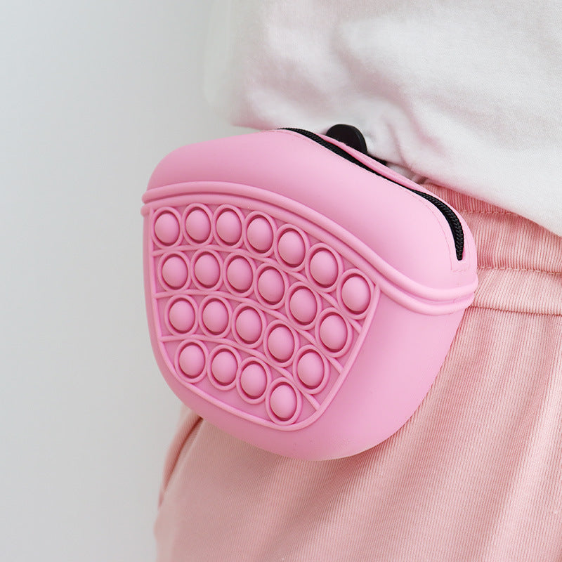 Bag Silicone Feed Dogs Treat Pouch Pet Training Bag Bundle Pocket Waist Pack Pet Portable Dog Training Waist Bag Treat Snack Bait Dogs Soft Washable Outdoor Feed Storage Pouch Food Reward Silica Bags Pink