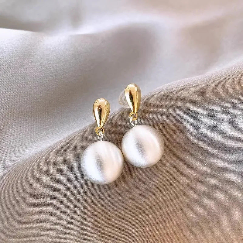 Bead Brushed Ear Studs Minority Fashion Contrast Color Drawing Ball